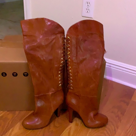 Gianni Bini Brown knee high boots - Picture 1 of 4